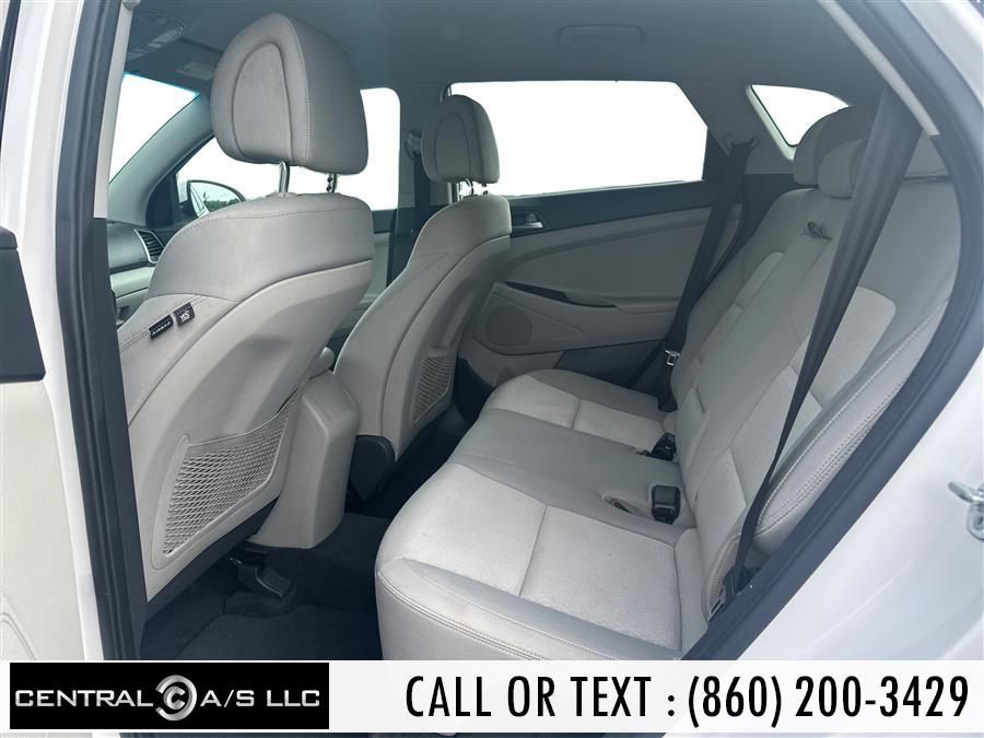 2017 Hyundai Tucson SE AWD photo