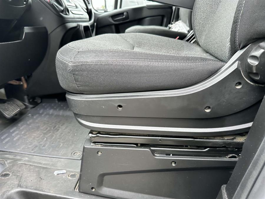 2023 RAM ProMaster Cargo Van High Roof photo
