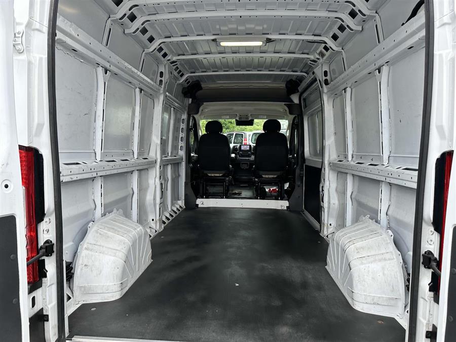 2023 RAM ProMaster Cargo Van High Roof photo