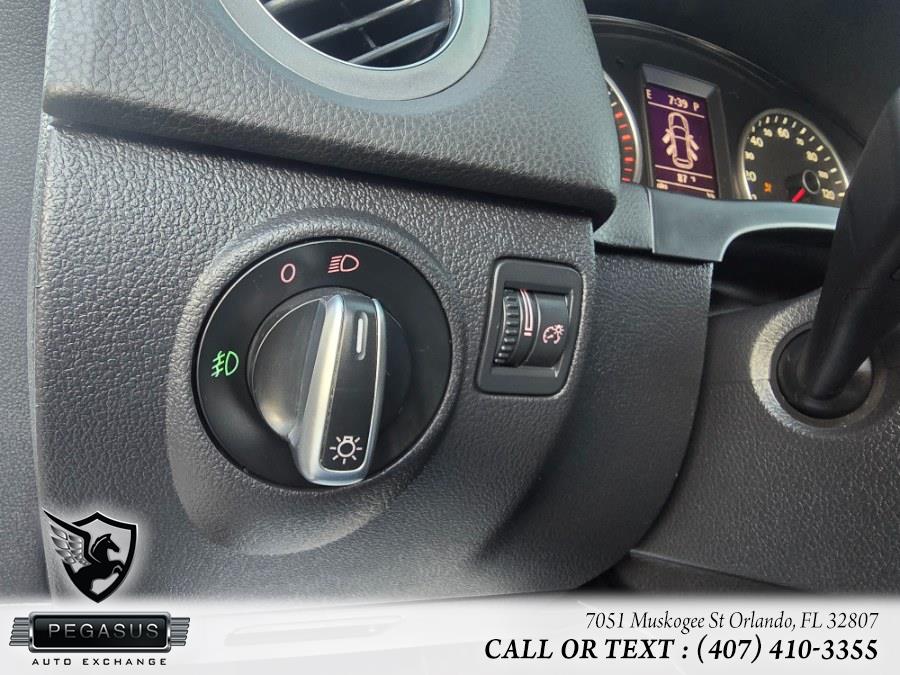 2012 Volkswagen Tiguan S photo