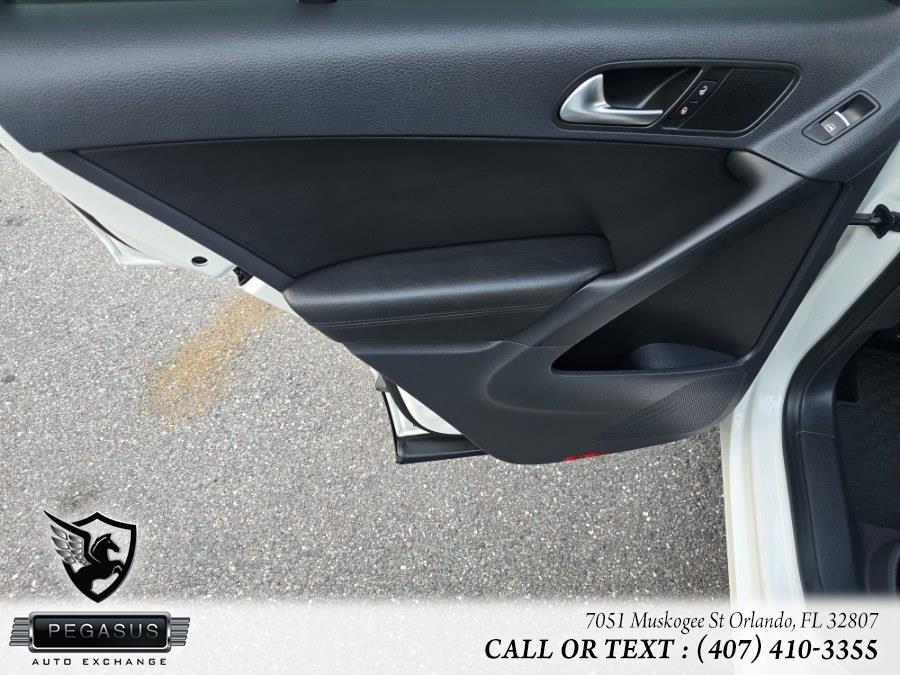 2012 Volkswagen Tiguan S photo