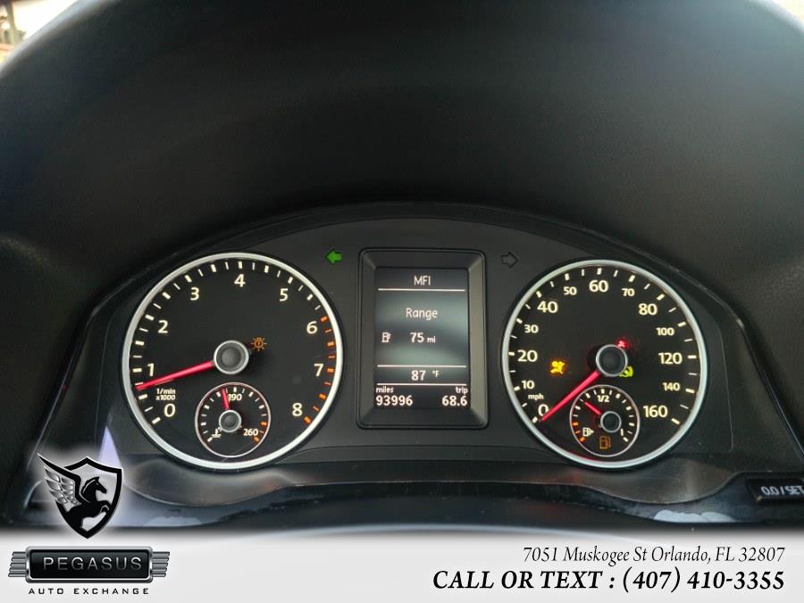 2012 Volkswagen Tiguan S photo