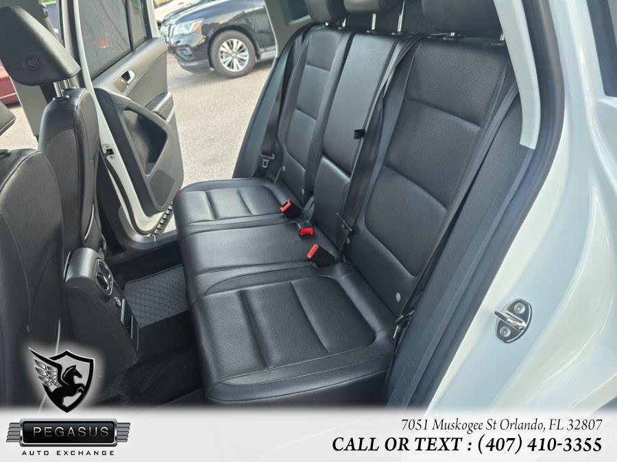 2012 Volkswagen Tiguan S photo