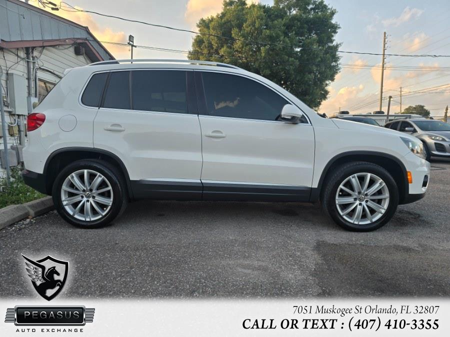 2012 Volkswagen Tiguan S photo