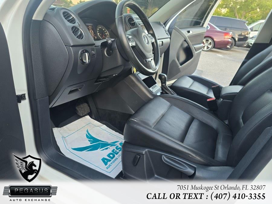 2012 Volkswagen Tiguan S photo