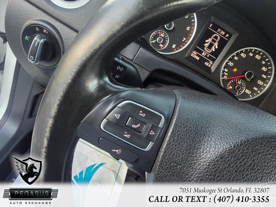 2012 Volkswagen Tiguan S photo