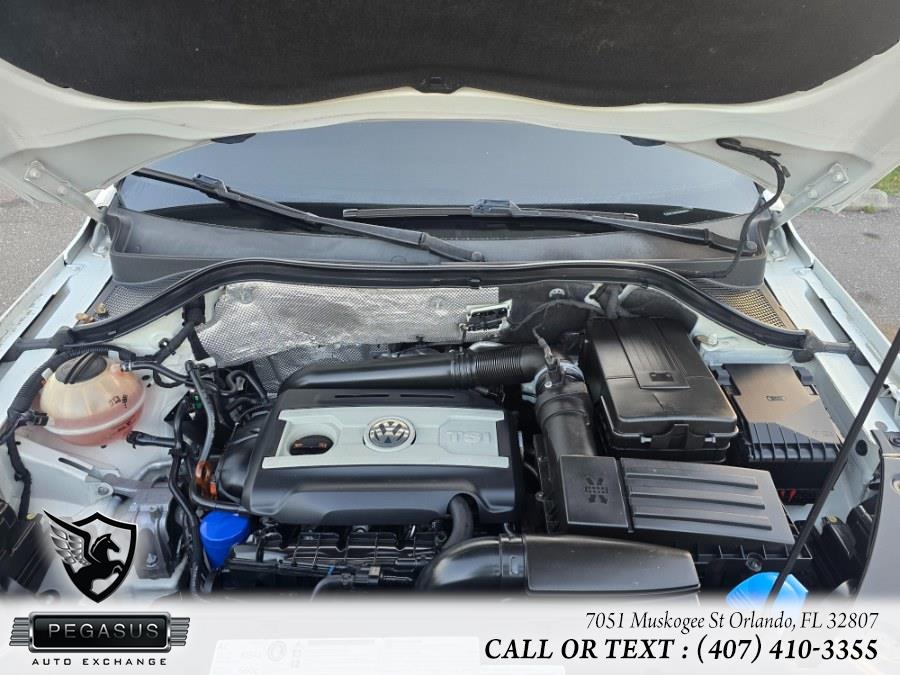 2012 Volkswagen Tiguan S photo