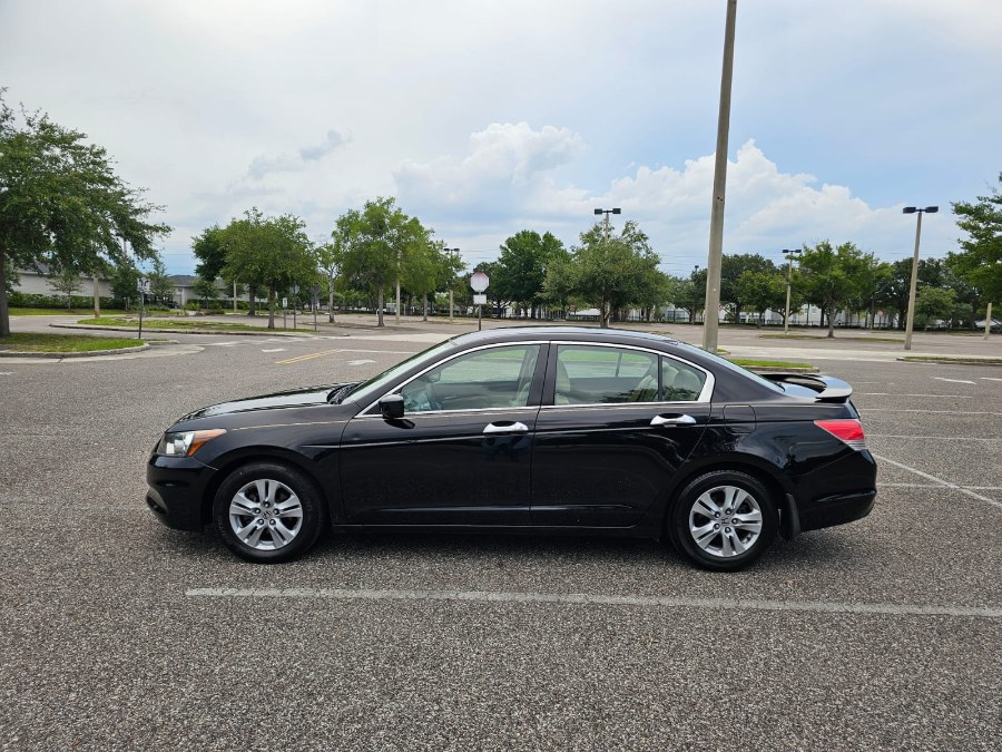 2011 Honda Accord LX-P photo
