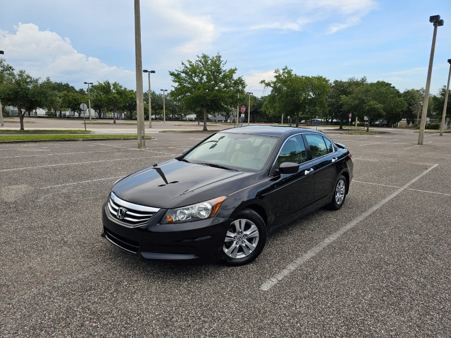 2011 Honda Accord LX-P photo