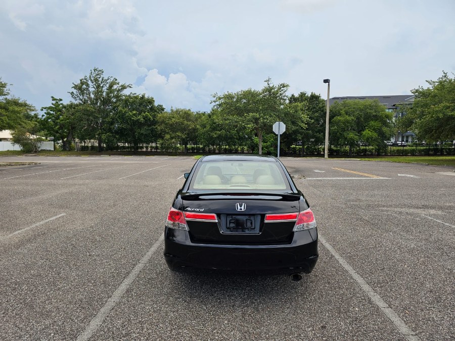 2011 Honda Accord LX-P photo