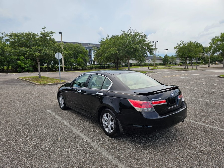 2011 Honda Accord LX-P photo
