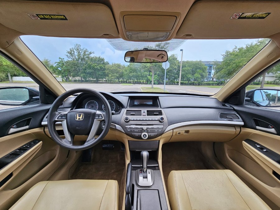 2011 Honda Accord LX-P photo
