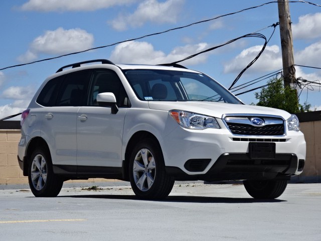 2016 Subaru Forester 2.5i Premium AWD photo