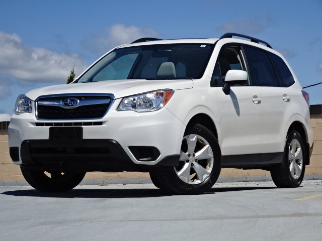 2016 Subaru Forester 2.5i Premium AWD photo