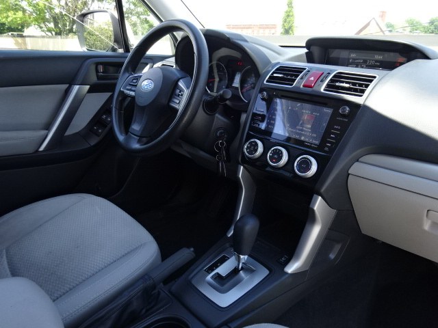 2016 Subaru Forester 2.5i Premium AWD photo