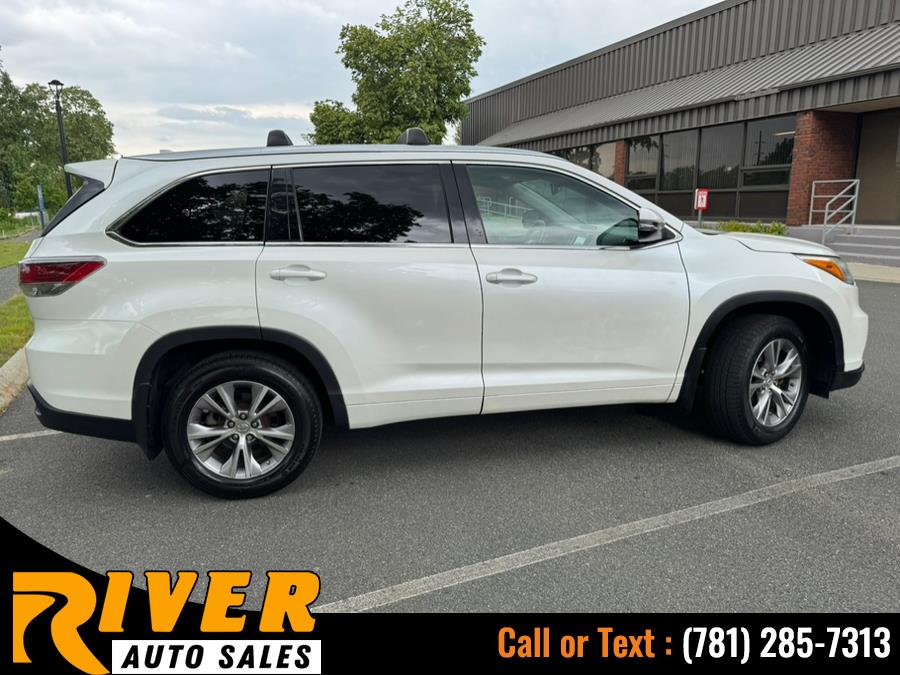 2015 Toyota Highlander AWD 4dr V6 XLE (Natl) photo
