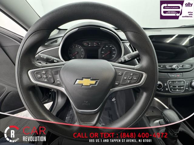 2023 Chevrolet Malibu LT SEDAN photo