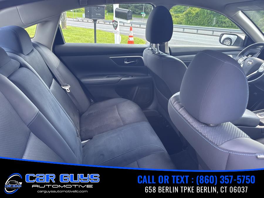 2017 Nissan Altima 2017.5 2.5 SR Sedan photo