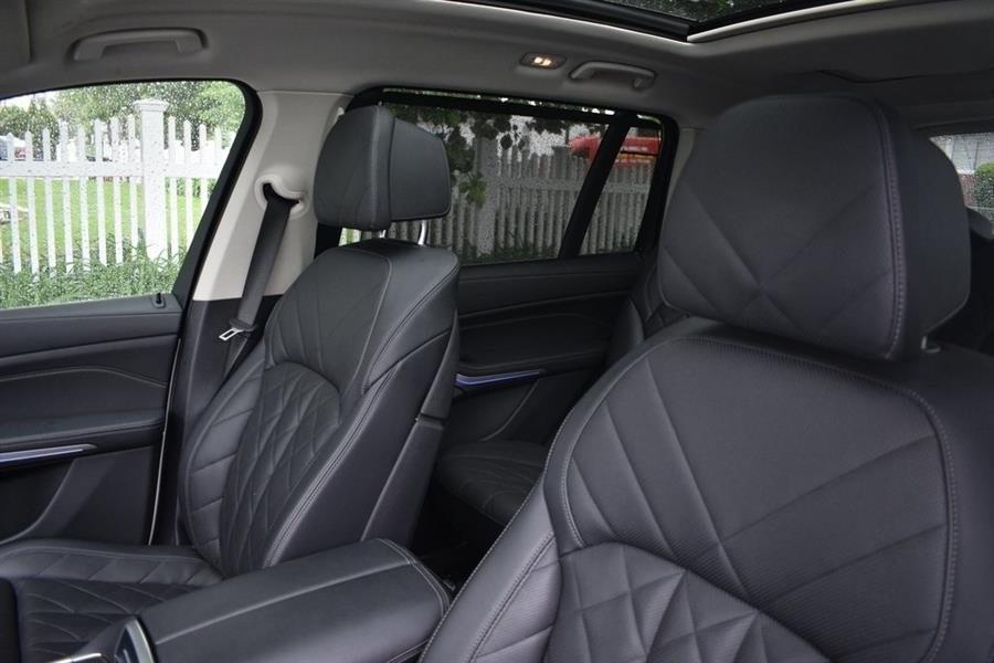 2024 BMW X7 xDrive40i photo