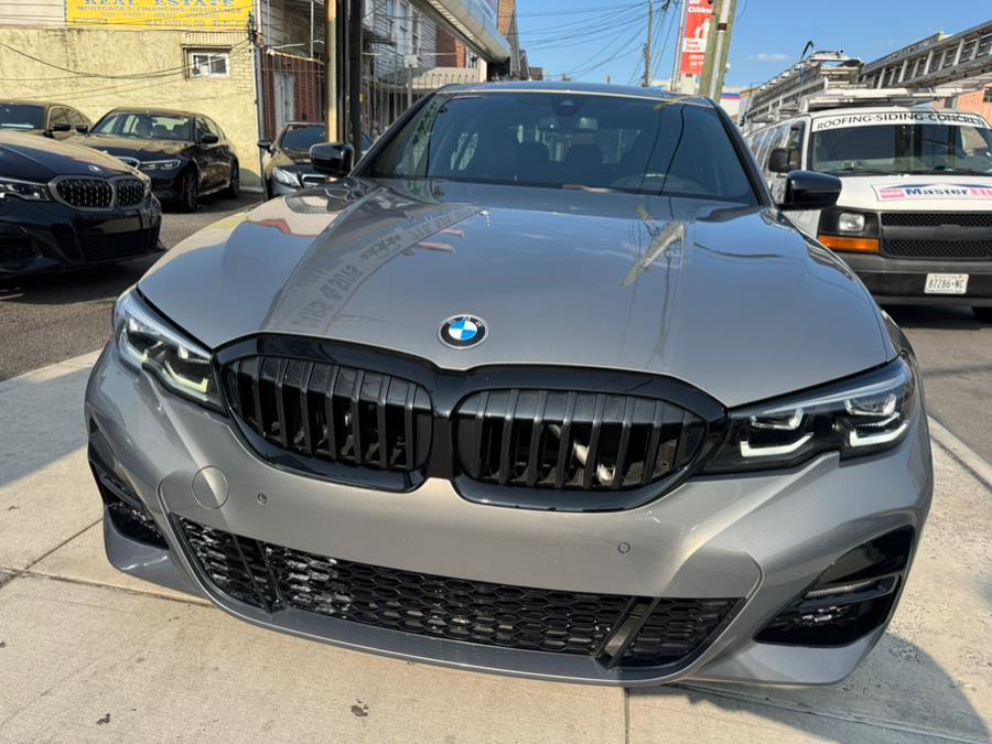2022 BMW 3-Series 330i xDrive Sedan photo