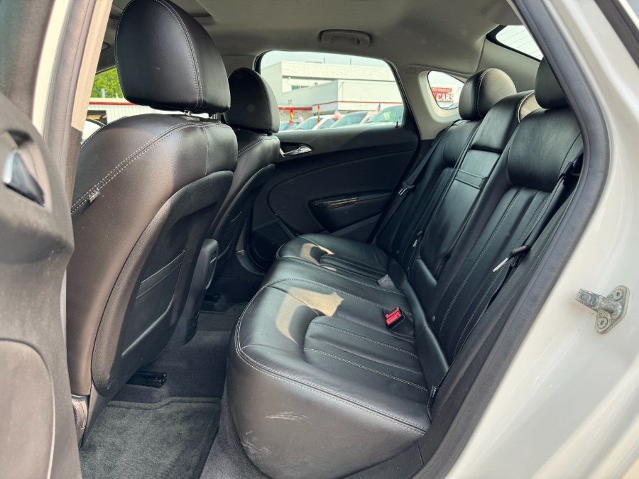 2012 Buick Verano Leather Group photo