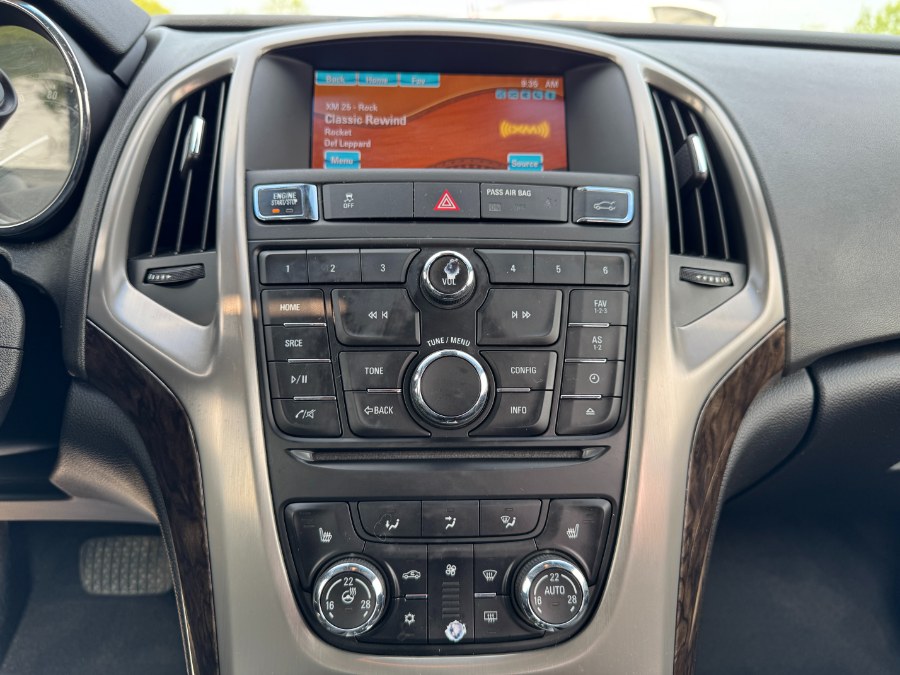 2012 Buick Verano Leather Group photo