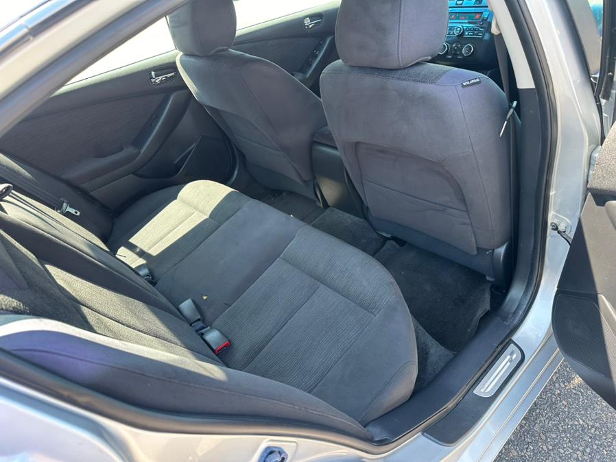 2012 Nissan Altima 2.5 photo