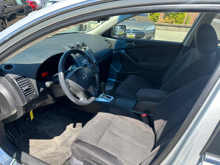 2012 Nissan Altima 2.5 photo