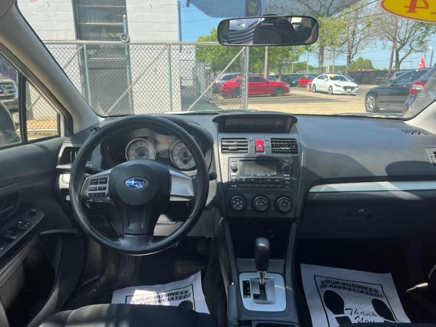 2014 Subaru Impreza 2.0i photo