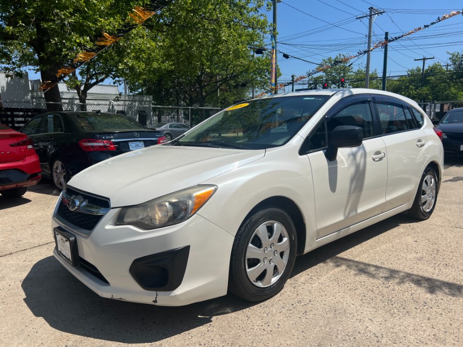 2014 Subaru Impreza 2.0i photo