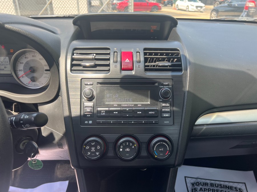 2014 Subaru Impreza 2.0i photo