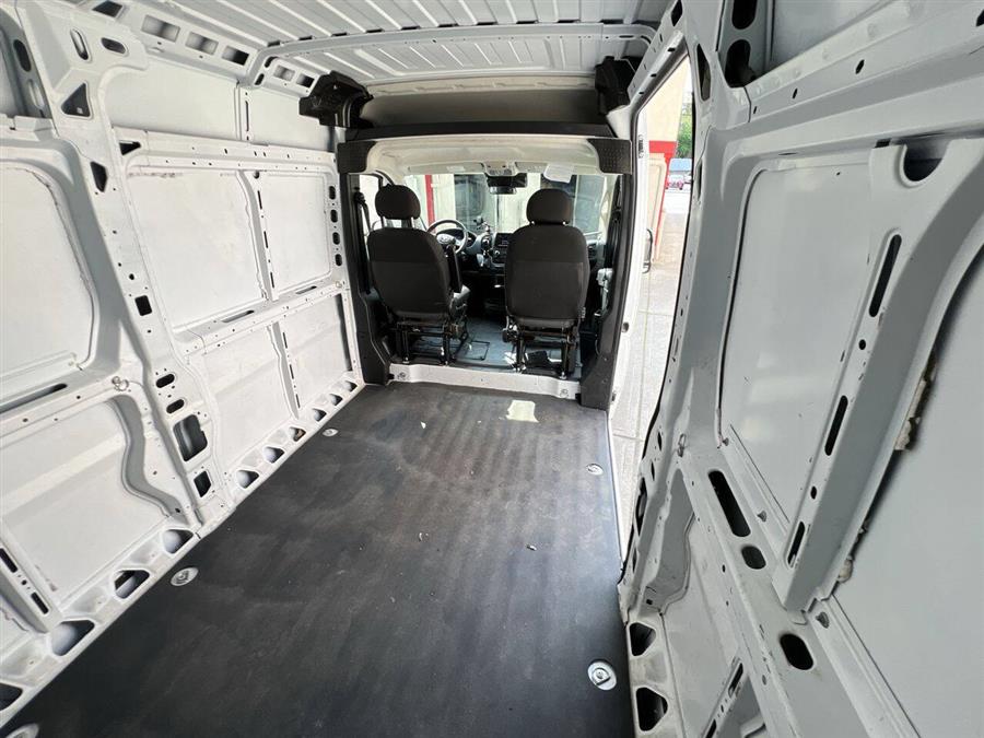 2023 RAM ProMaster 2500 159 WB 3dr High Roof Carg photo