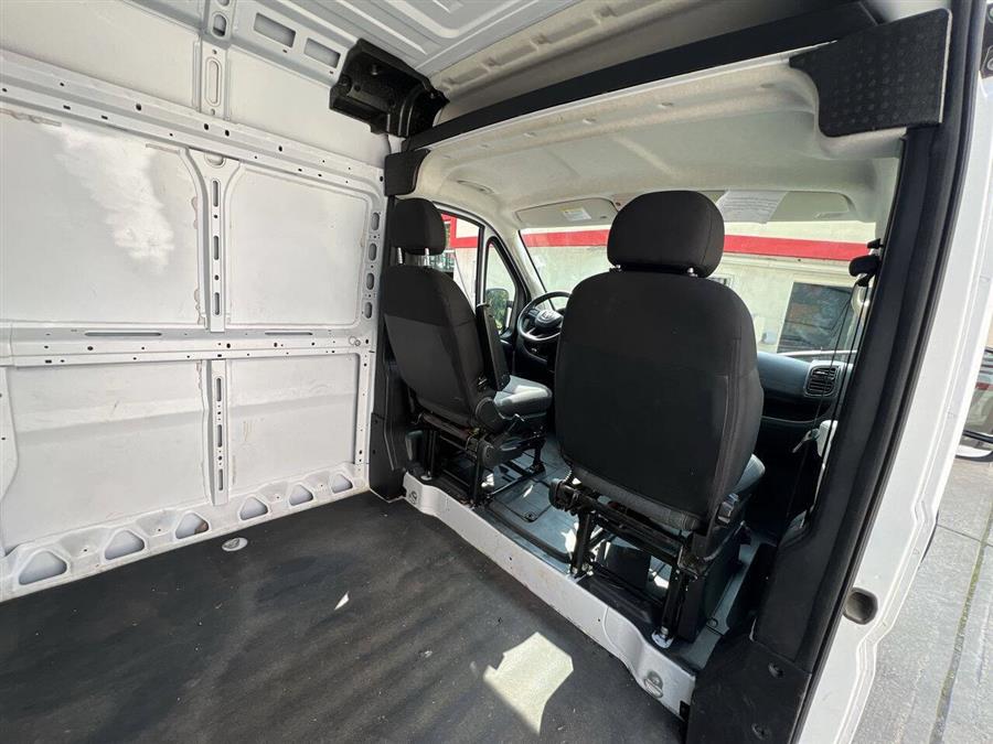 2023 RAM ProMaster 2500 159 WB 3dr High Roof Carg photo