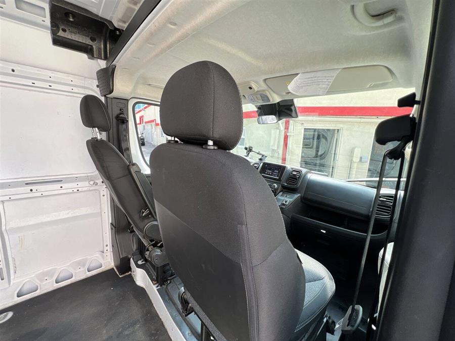 2023 RAM ProMaster 2500 159 WB 3dr High Roof Carg photo