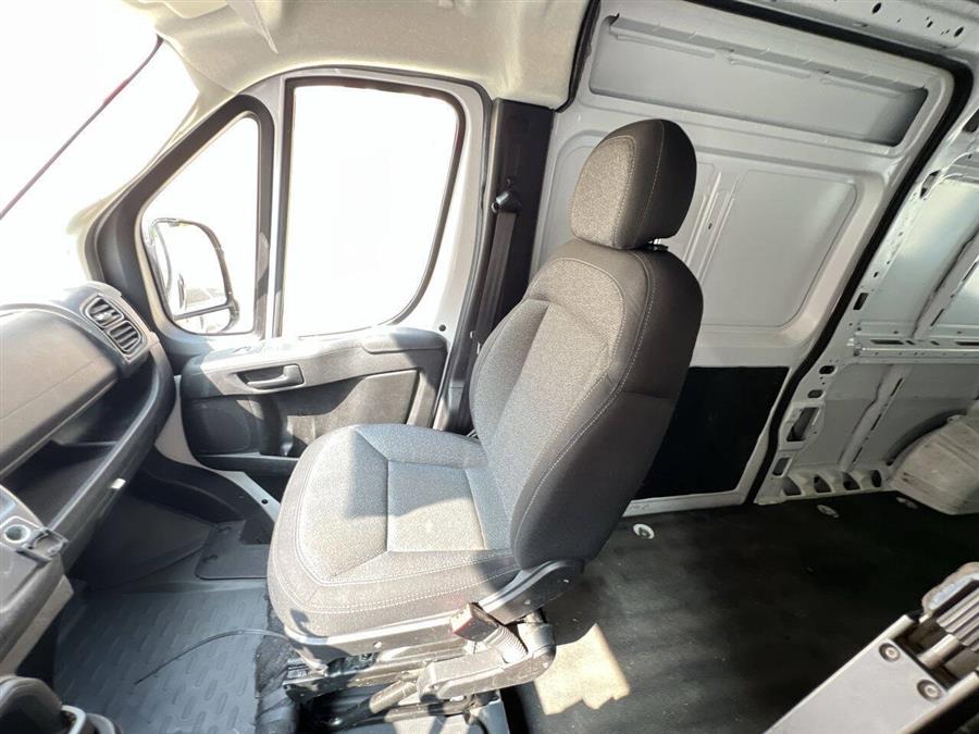 2023 RAM ProMaster 2500 159 WB 3dr High Roof Carg photo