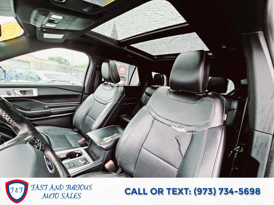 2020 Ford Explorer ST Sport Utility 4D photo