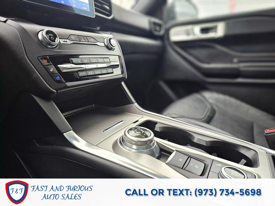 2020 Ford Explorer ST Sport Utility 4D photo