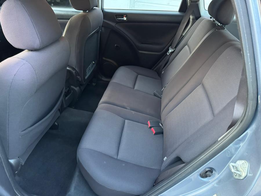 2003 Toyota Matrix photo