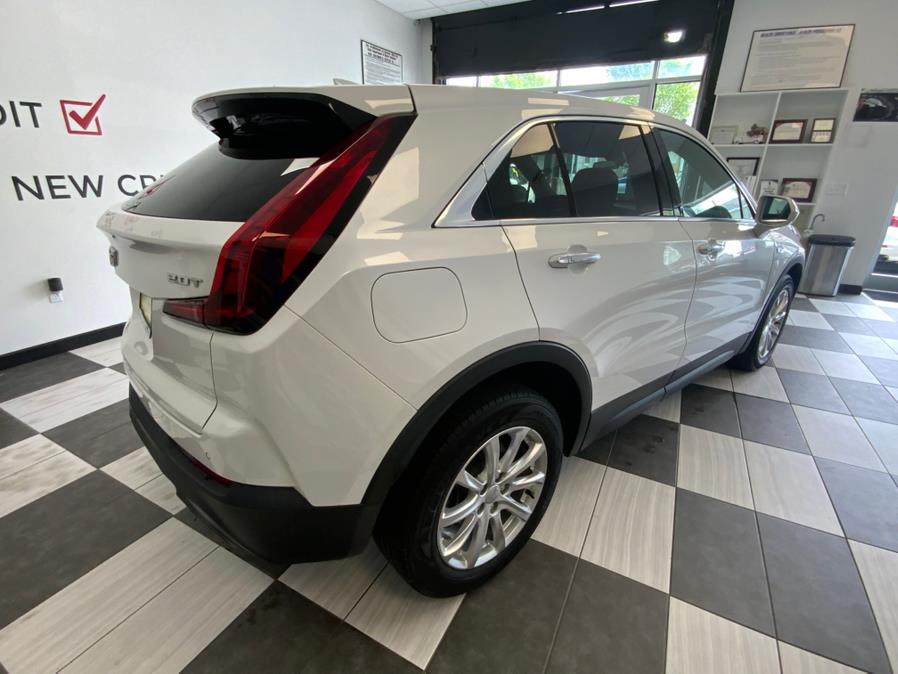 2019 Cadillac XT4 AWD 4dr Luxury photo