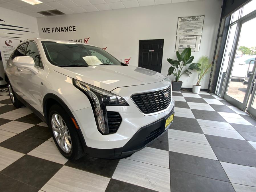 2019 Cadillac XT4 AWD 4dr Luxury photo