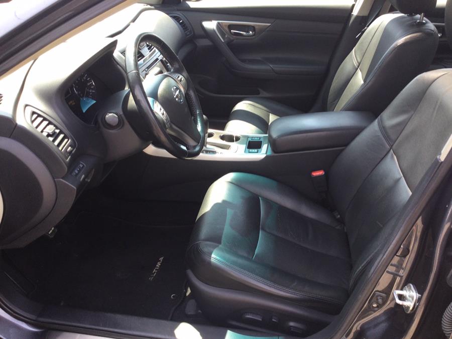 2013 Nissan Altima 2.5 photo
