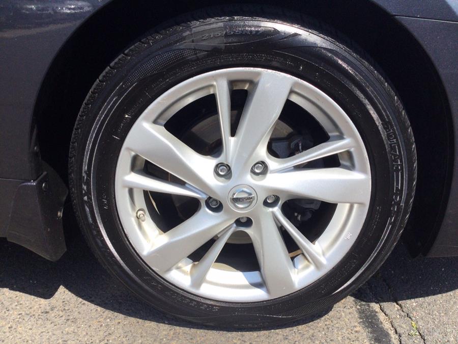 2013 Nissan Altima 2.5 photo
