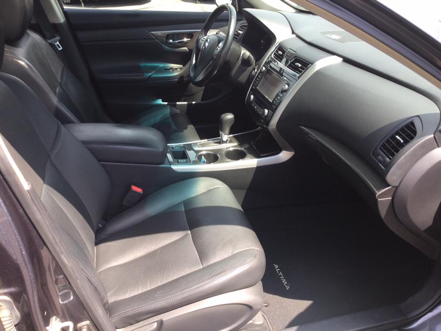 2013 Nissan Altima 2.5 photo