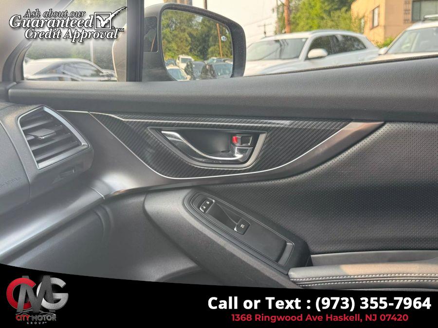 2017 Subaru Impreza 2.0i Limited Wagon 4D photo