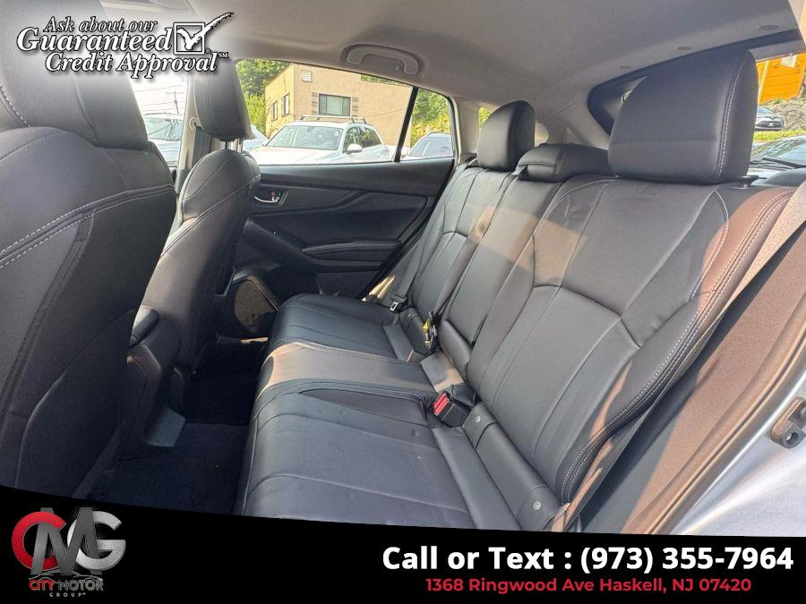 2017 Subaru Impreza 2.0i Limited Wagon 4D photo