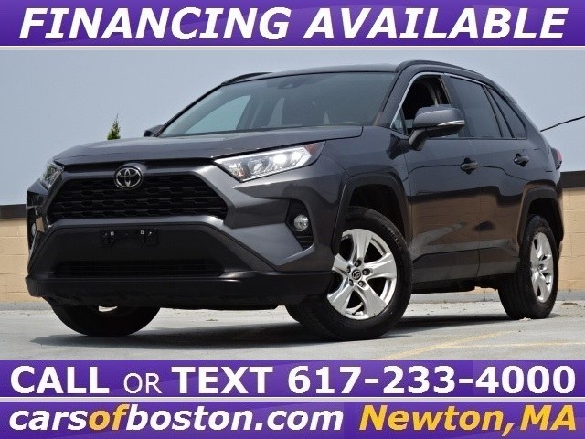2021 Toyota RAV4 XLE AWD photo