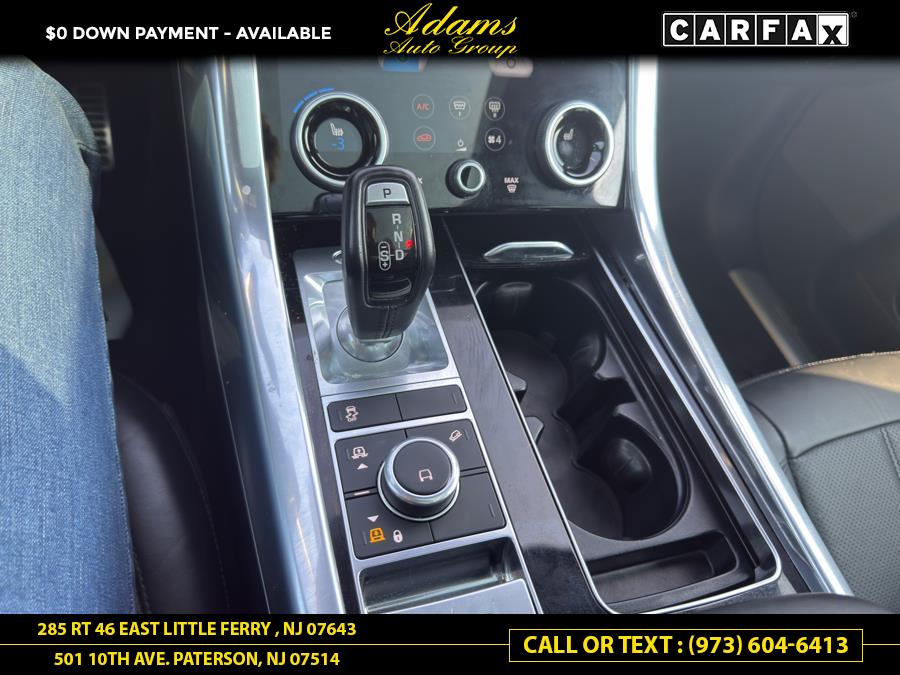 2021 Land Rover Range Rover Sport Turbo i6 MHEV HSE Silver Editi photo