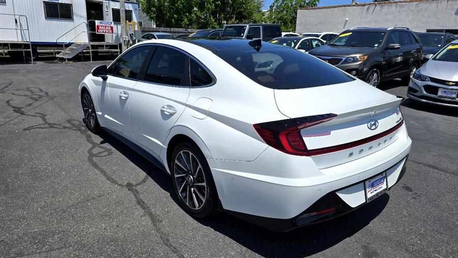 2020 Hyundai Sonata Limited photo 3