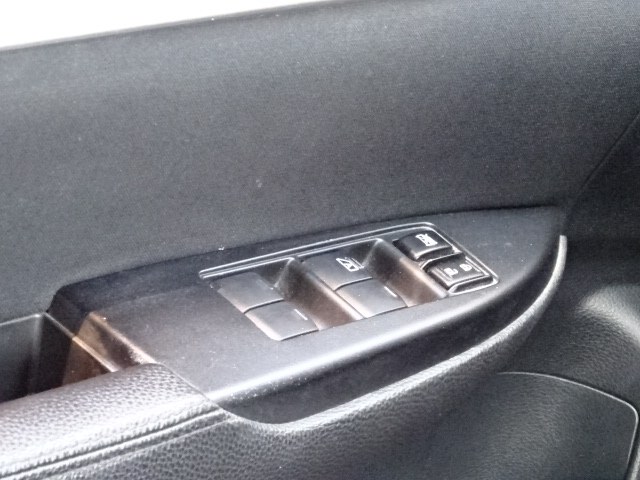 2010 Subaru Legacy 2.5i Premium photo