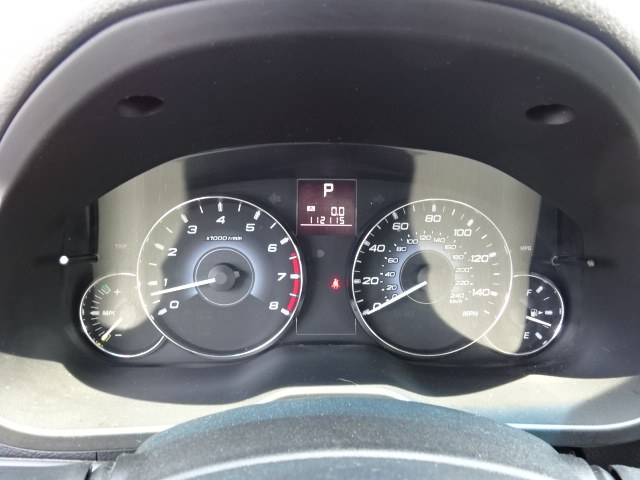 2010 Subaru Legacy 2.5i Premium photo